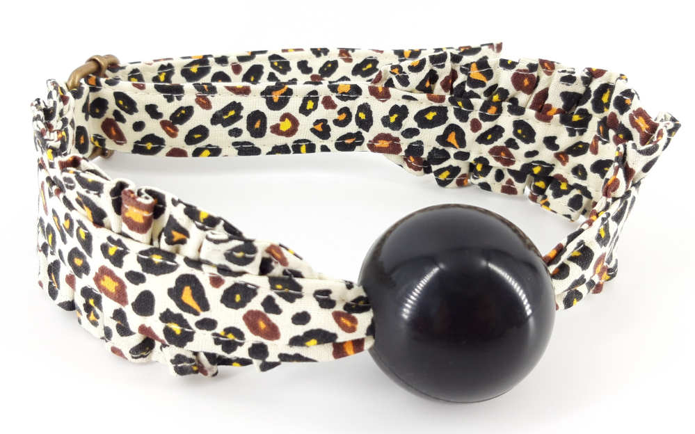 fabric strap leopard pattern